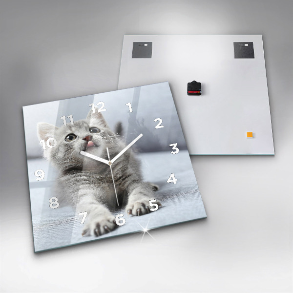 Reloj cuadrado Gato en el sofá