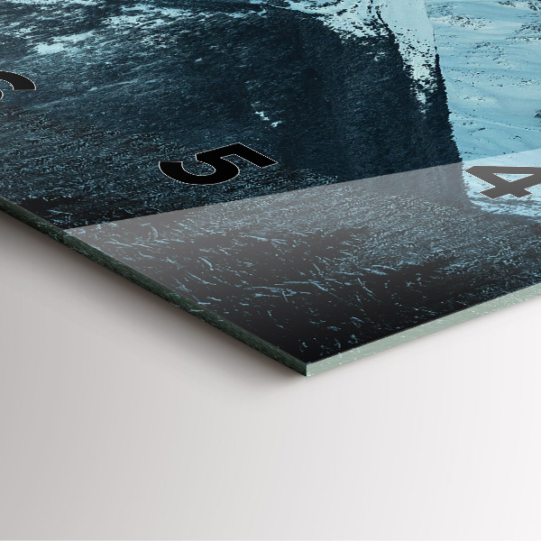 Reloj cuadrado Sierra en invierno