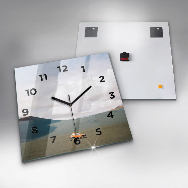 Reloj de pared cuadrado Vehículo en el desierto de Kamchatka