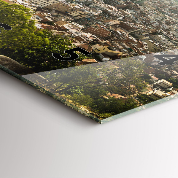 Reloj cuadrado Vista de Montjuic en Barcelona