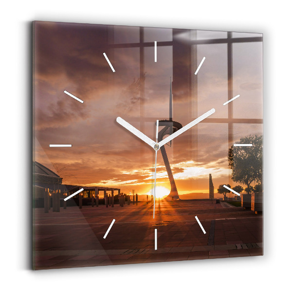 Reloj cuadrado Parque Olímpico de Barcelona