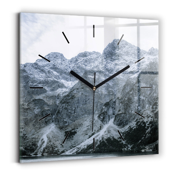 Reloj cuadrado Morskie Oko en los montes Tatra
