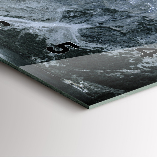 Reloj cuadrado Morskie Oko en los montes Tatra