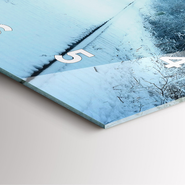 Reloj cuadrado Ciervos en las vías