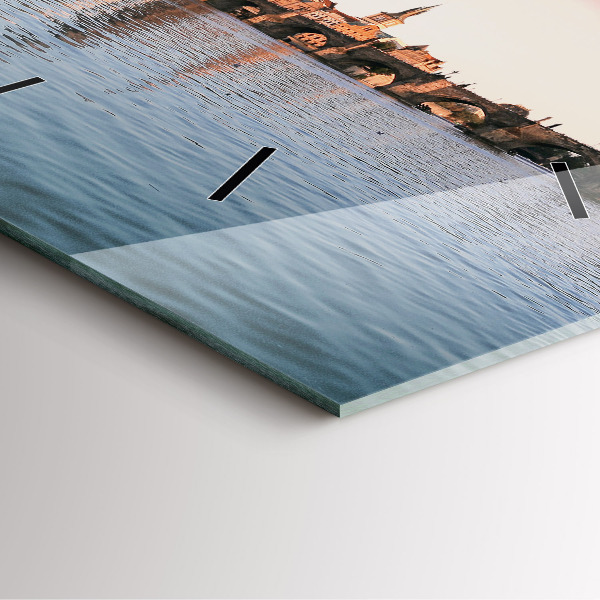 Reloj cuadrado Puente de Carlos en Praga