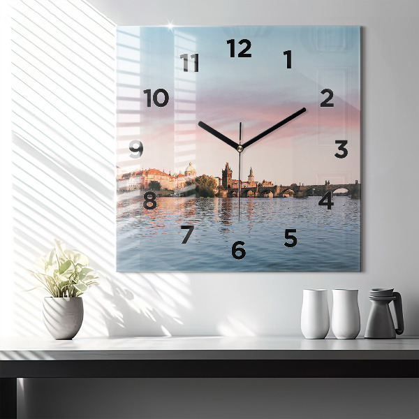 Reloj cuadrado Puente de Carlos en Praga