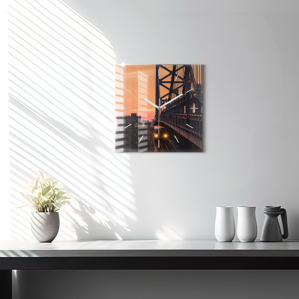 Reloj cuadrado Puente Benjamin Franklin