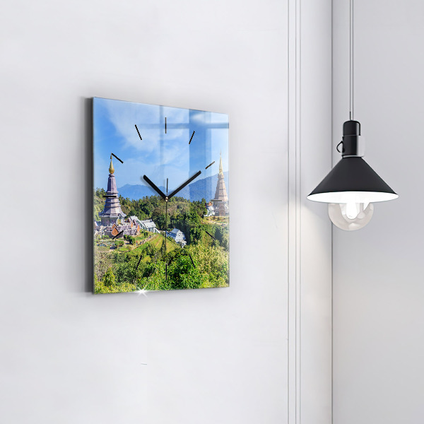 Reloj cuadrado Parque nacional de Chiang mai