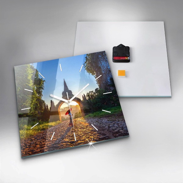 Reloj cuadrado Parque Surat Thani Tailandia