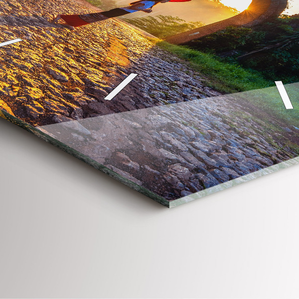 Reloj cuadrado Parque Surat Thani Tailandia