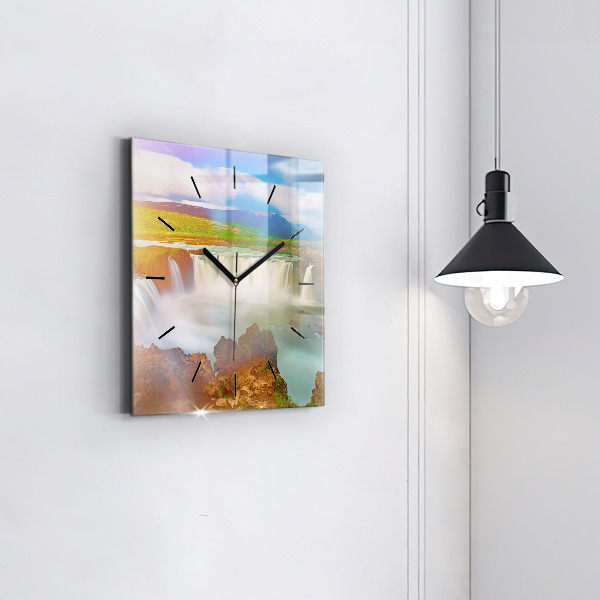 Reloj cuadrado Godafoss en Islandia