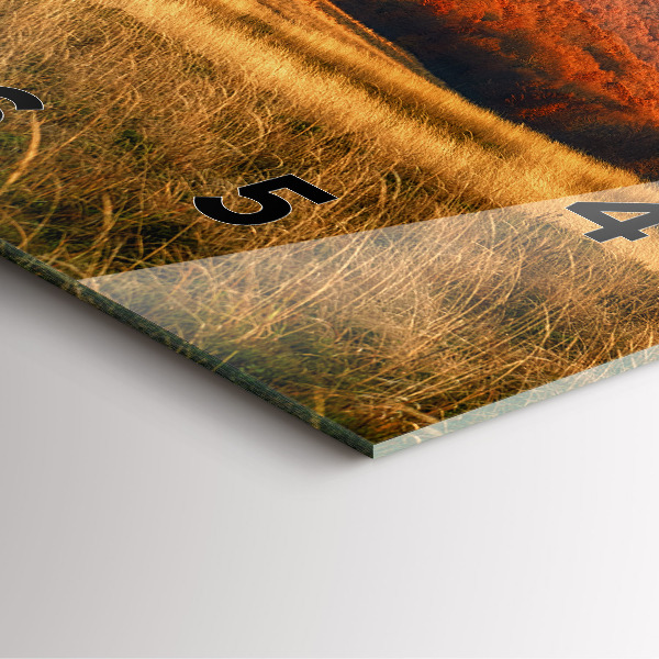 Reloj cuadrado Paisaje de montaña en otoño