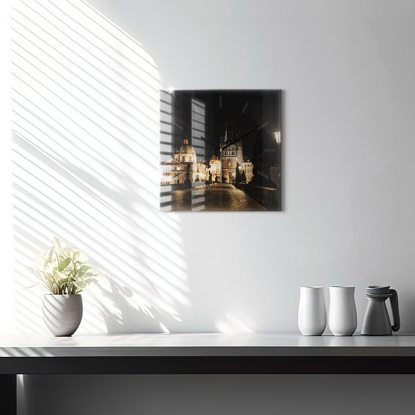 Reloj cuadrado Puente de Carlos en Praga