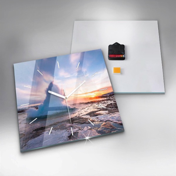 Reloj cuadrado Géiser en la isla de Islandia