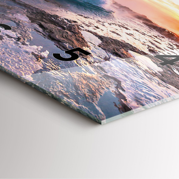 Reloj cuadrado Géiser en la isla de Islandia