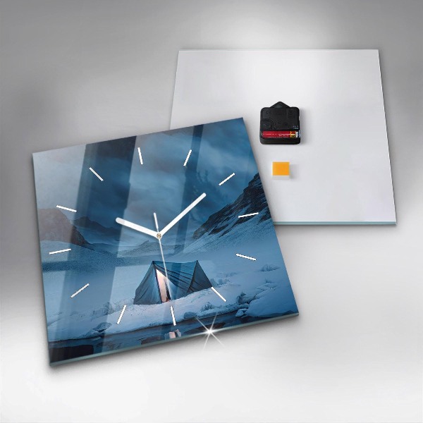 Reloj de pared cuadrado Tienda de campaña en las montañas de Islandia