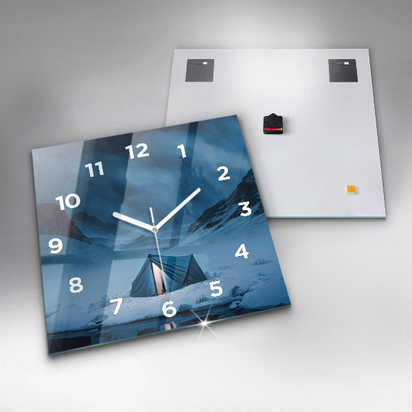 Reloj de pared cuadrado Tienda de campaña en las montañas de Islandia