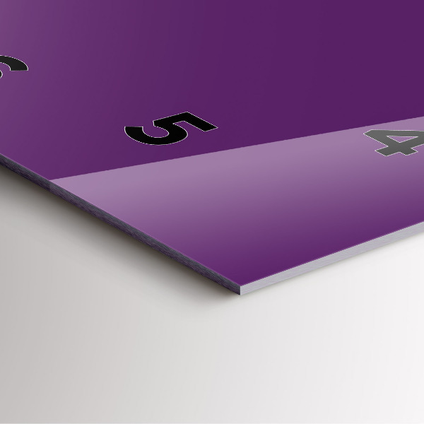 Reloj cuadrado Color morado