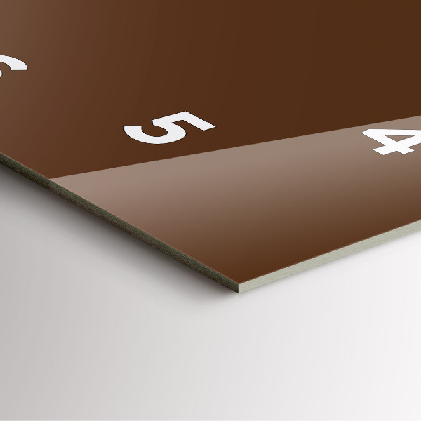 Reloj cuadrado Color marrón