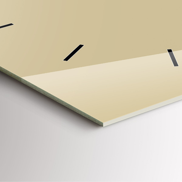 Reloj cuadrado El color beige