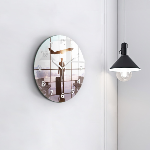 Reloj redondo pared Hombre en el aeropuerto