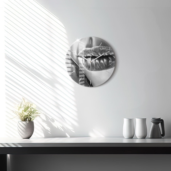 Reloj de cristal redondo Boca de mujer