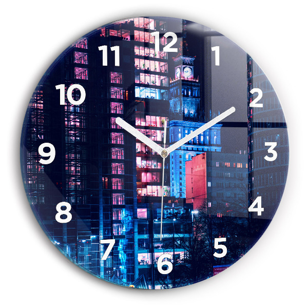 Reloj redondo pared Varsovia de noche