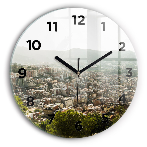 Reloj de pared redondo Vista de Montjuic en Barcelona