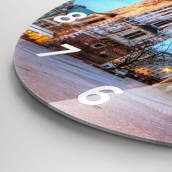 Reloj redondo pared Plaza del Mercado Principal en Cracovia