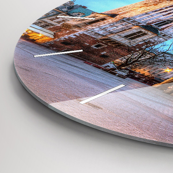 Reloj redondo pared Plaza del Mercado Principal en Cracovia