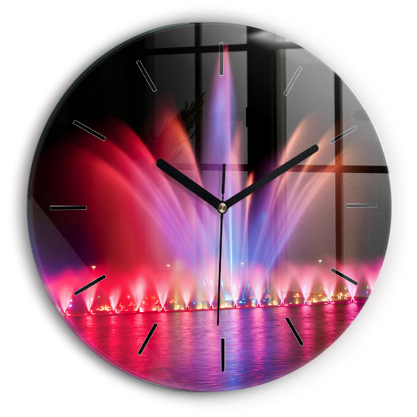 Reloj redondo pared Fuente de Wrocław por la noche