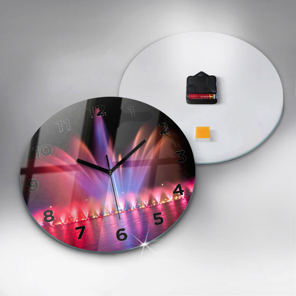 Reloj redondo pared Fuente de Wrocław por la noche