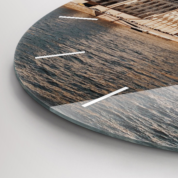 Reloj de cristal redondo Parlamento en Budapest