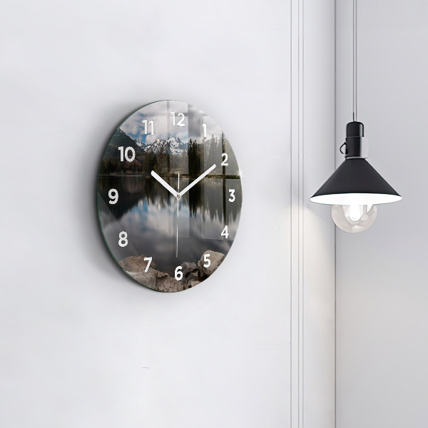 Reloj de pared redondo Altos Tatras en Eslovaquia