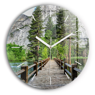Reloj de cristal redondo Puente de madera en Yosemite