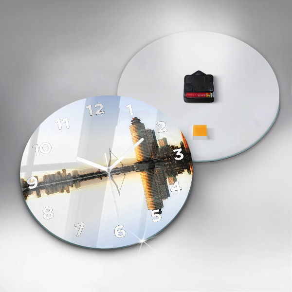 Reloj redondo pared Ciudad junto al río