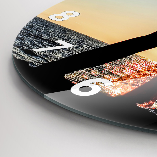 Reloj de cristal redondo Baile español en el mar