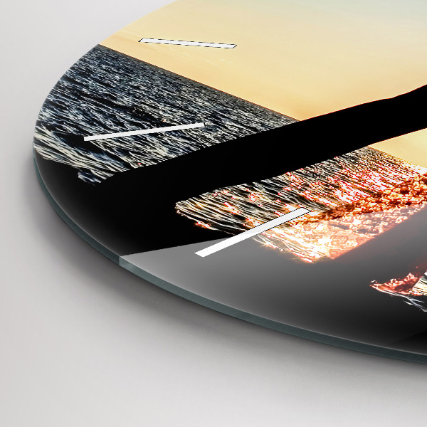 Reloj de cristal redondo Baile español en el mar