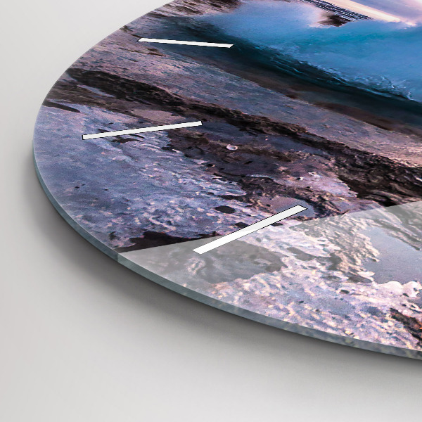 Reloj de cristal redondo Géiser en la isla de Islandia